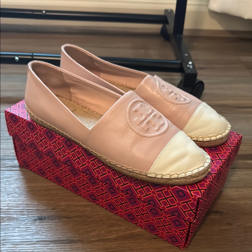 Tory Burch Pink Cream Leather Espadrille Flats — gently used with box